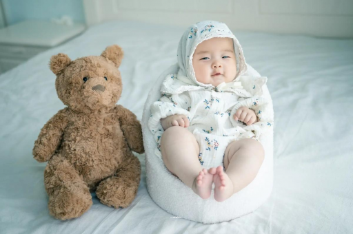 长治宝宝吃不饱母乳的症状